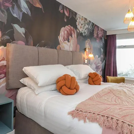 Pheasants Folly Ferienhaus *